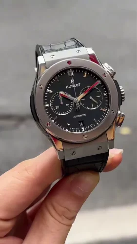 Hublot Classic Fusion Men's 521.NX.1171.LR 42mm Silver-tone Leather Strap photo review