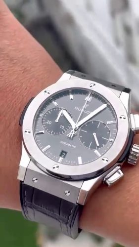 Hublot Classic Fusion Men's 521.NX.1171.LR 42mm Silver-tone Leather Strap photo review